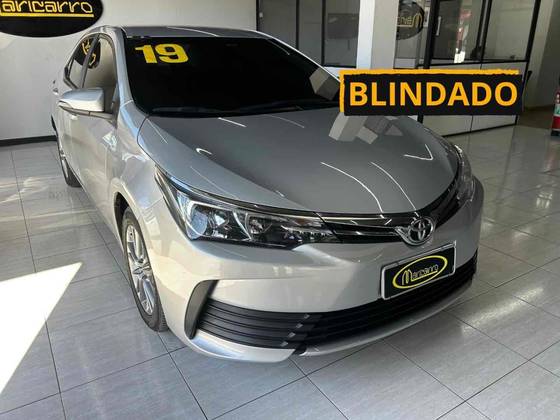 TOYOTA COROLLA 1.8 GLI 16V FLEX 4P AUTOMÁTICO TOYOTA COROLLA 1.8 GLI 16V FLEX 4P AUTOMÁTICO